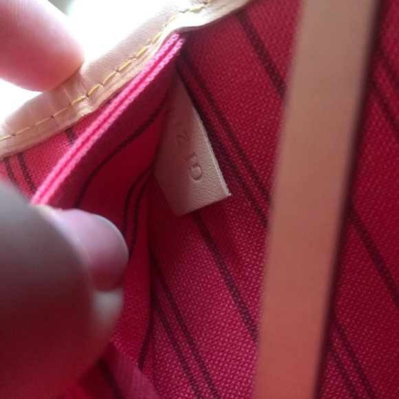 Authentic Louis Vuitton NEW Ramages Neverfull MM - Picture 6 of 6